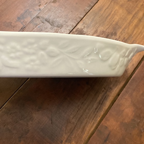 Vintage Fruit De Blanc - 1995 Tabletops Unlimited Baking Serving Dish - EUC - Picture 2 of 10